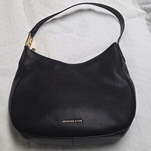 MICHAEL KORS Kensington Black Leather Shoulder Bag
